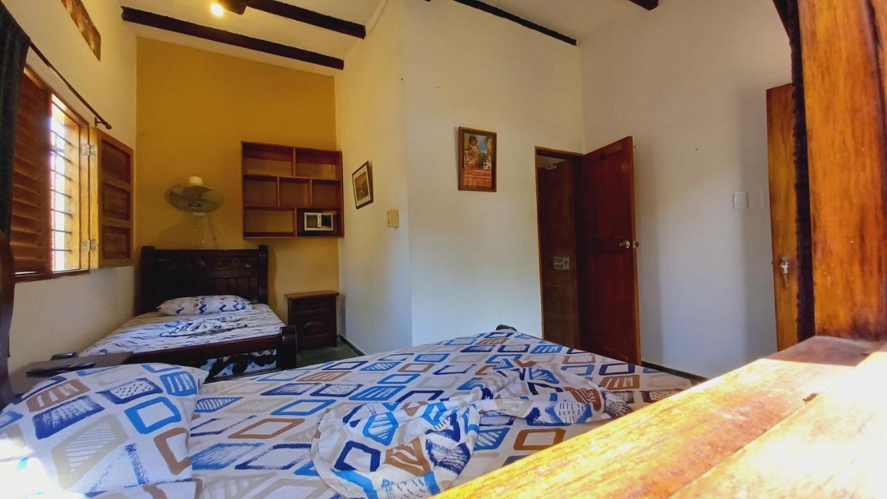 Hostal La Casa De Felipe Hostel Taganga Ngoại thất bức ảnh