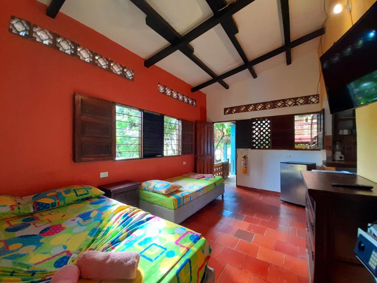 Hostal La Casa De Felipe Hostel Taganga Ngoại thất bức ảnh