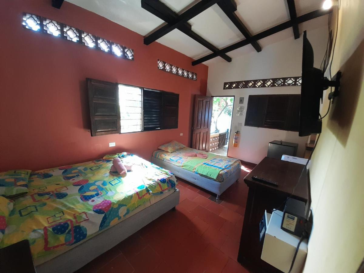 Hostal La Casa De Felipe Taganga Ngoại thất bức ảnh