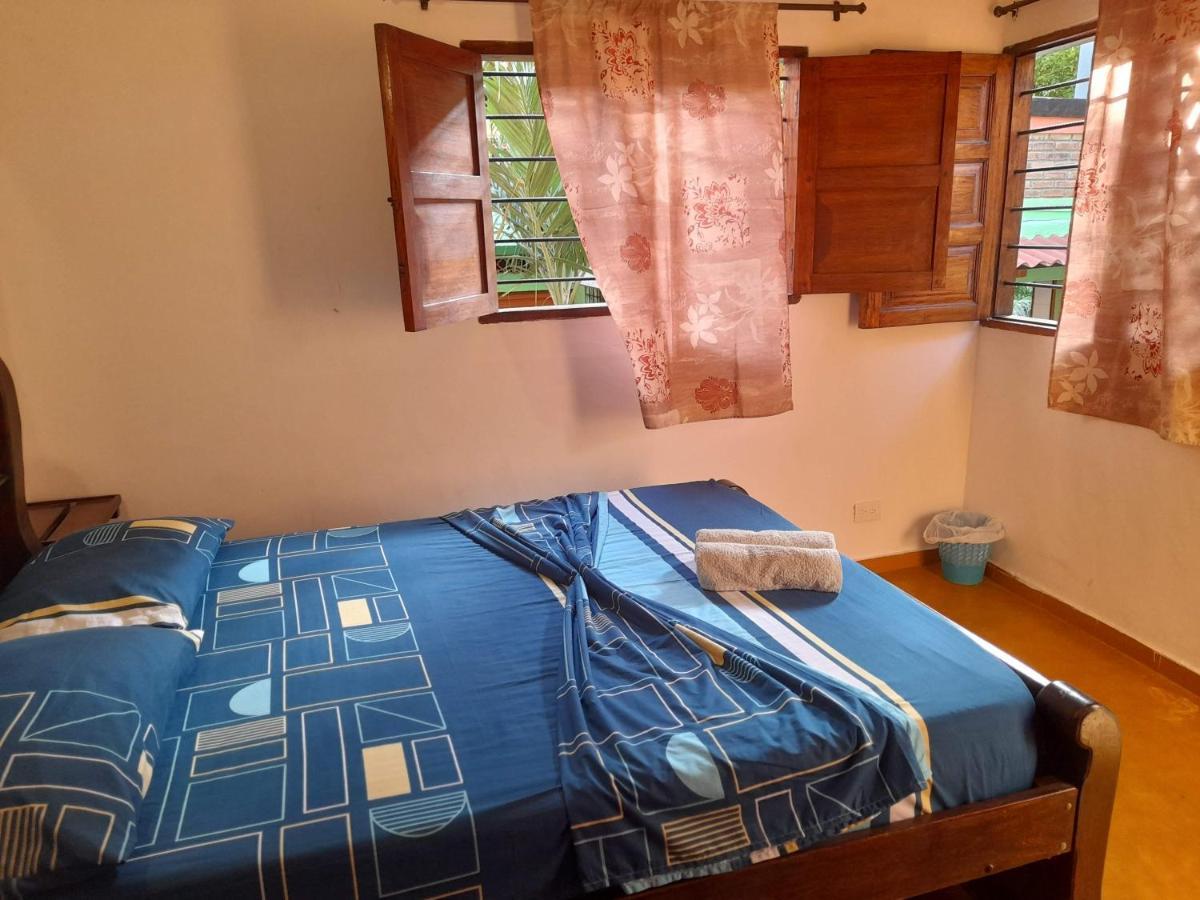 Hostal La Casa De Felipe Hostel Taganga Ngoại thất bức ảnh