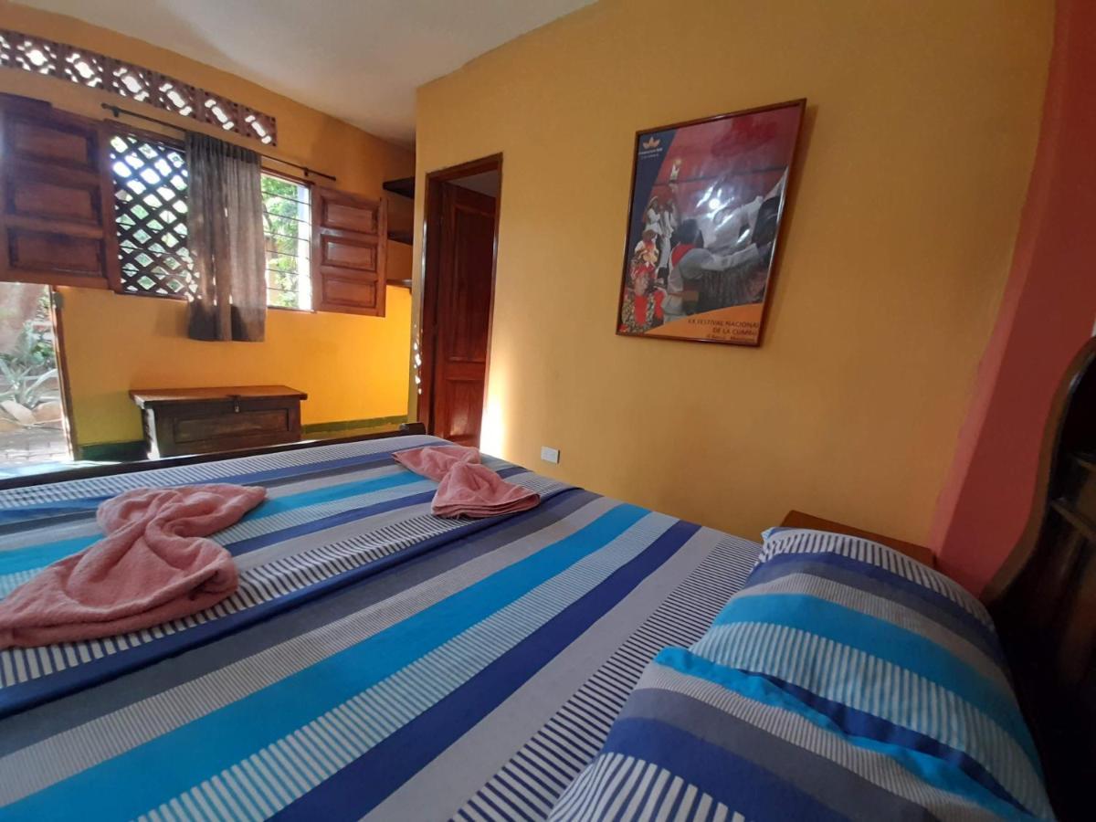 Hostal La Casa De Felipe Hostel Taganga Ngoại thất bức ảnh