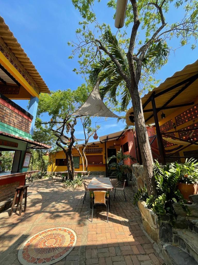 Hostal La Casa De Felipe Taganga Ngoại thất bức ảnh