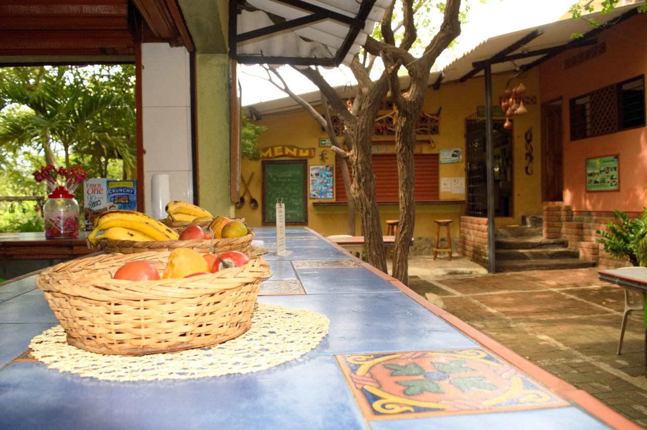 Hostal La Casa De Felipe Hostel Taganga Ngoại thất bức ảnh