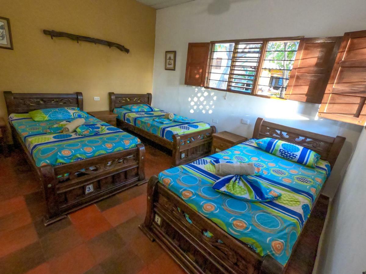 Hostal La Casa De Felipe Hostel Taganga Ngoại thất bức ảnh